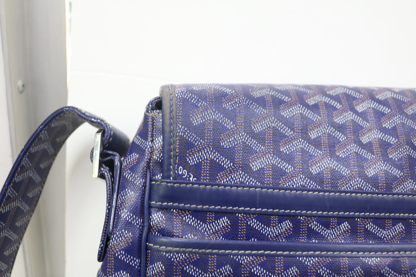 Goyard Grand Bleu GM Blue Messenger Bag (Local Purchase Only)