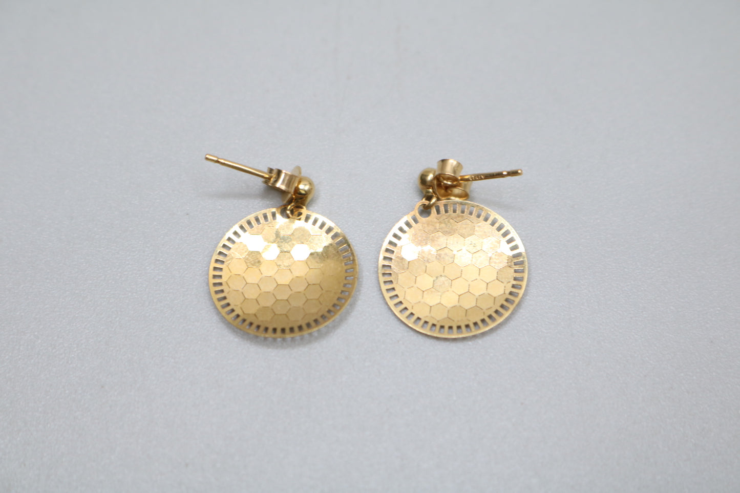 18K Yellow Gold Fancy Round Earrings (1.8 Grams)