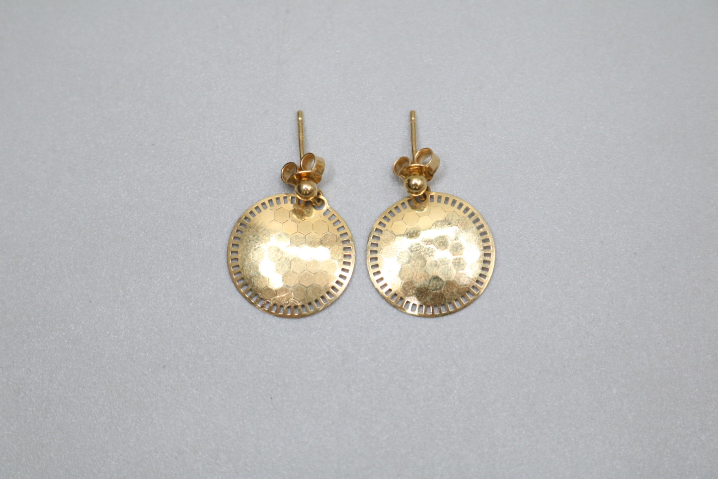 18K Yellow Gold Fancy Round Earrings (1.8 Grams)