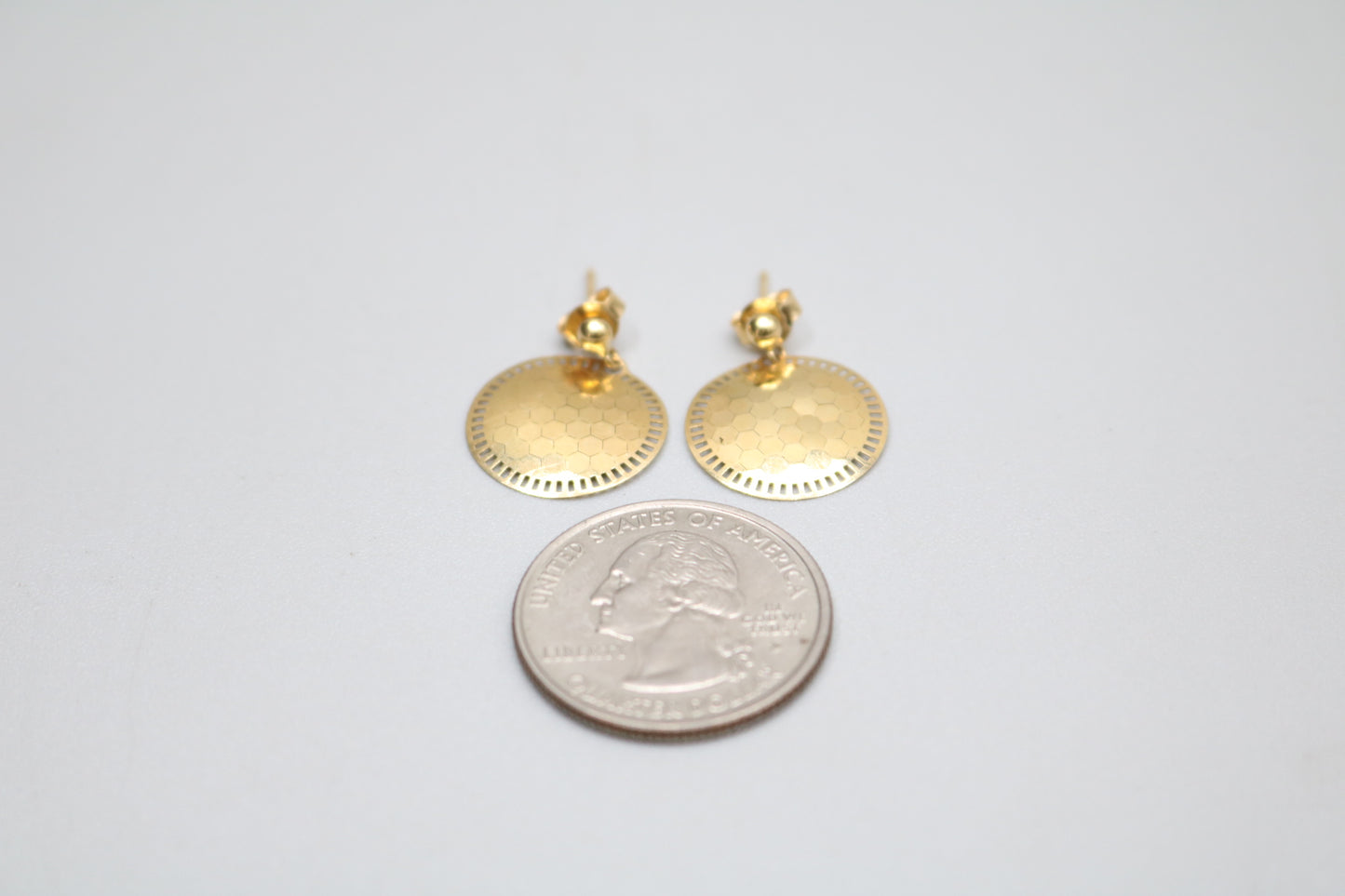 18K Yellow Gold Fancy Round Earrings (1.8 Grams)