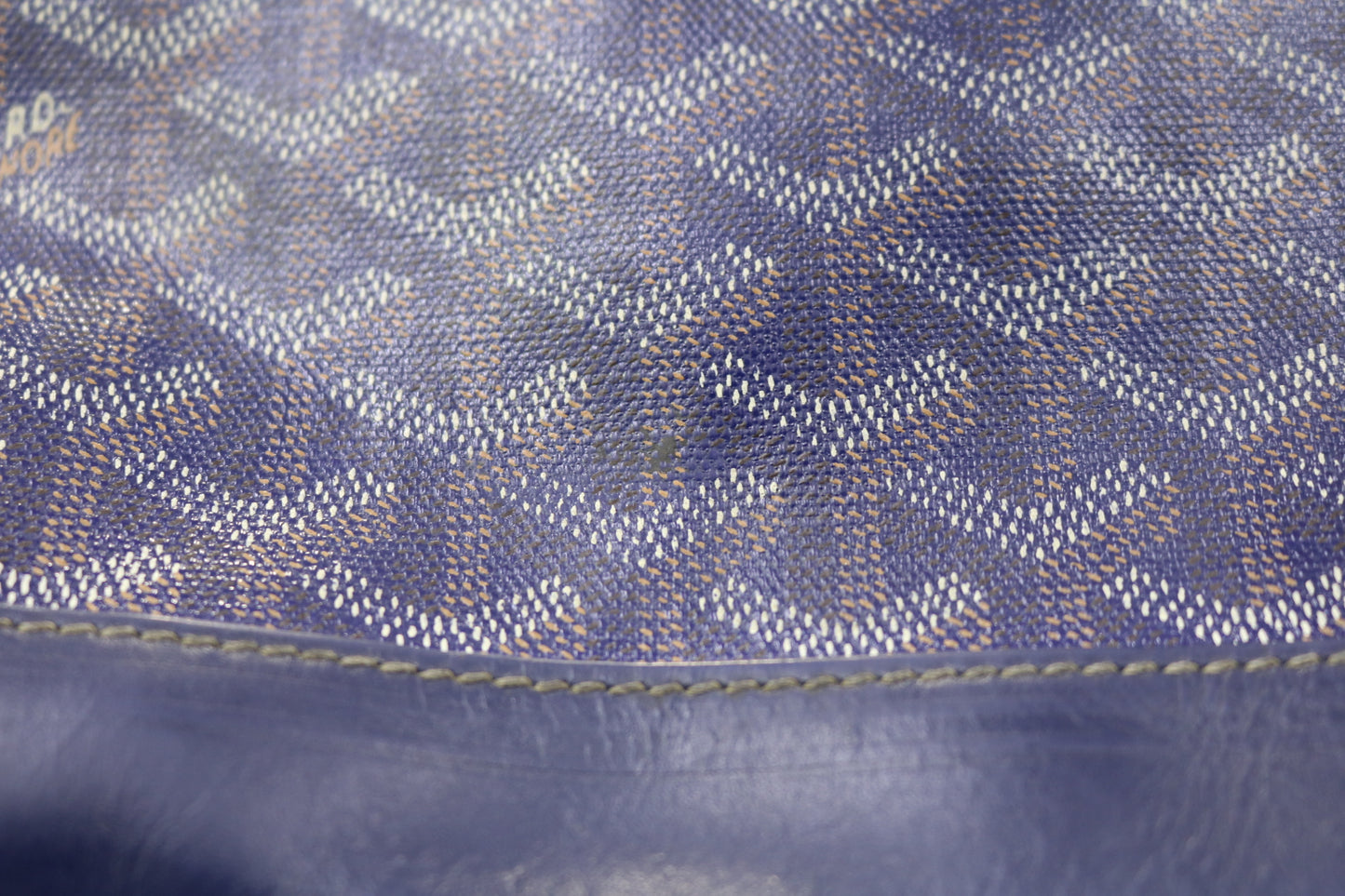 Goyard Grand Bleu GM Blue Messenger Bag (Local Purchase Only)