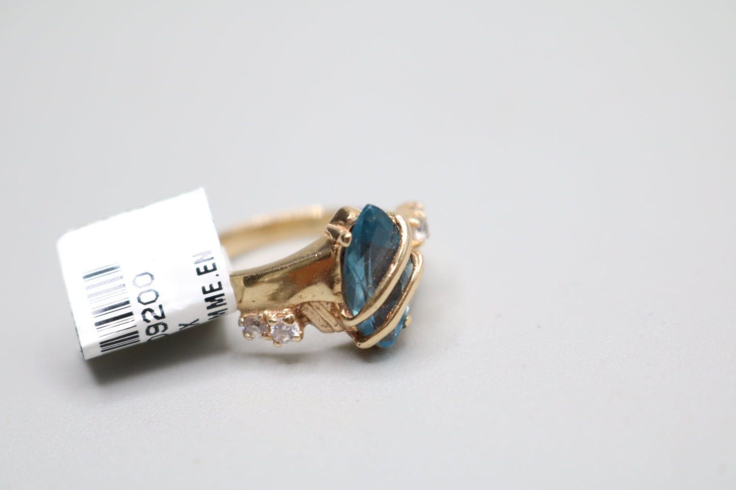 14k Yellow Gold Fancy Lady Ring W/Blue Topaz Gemstone (Size 7 1/2)