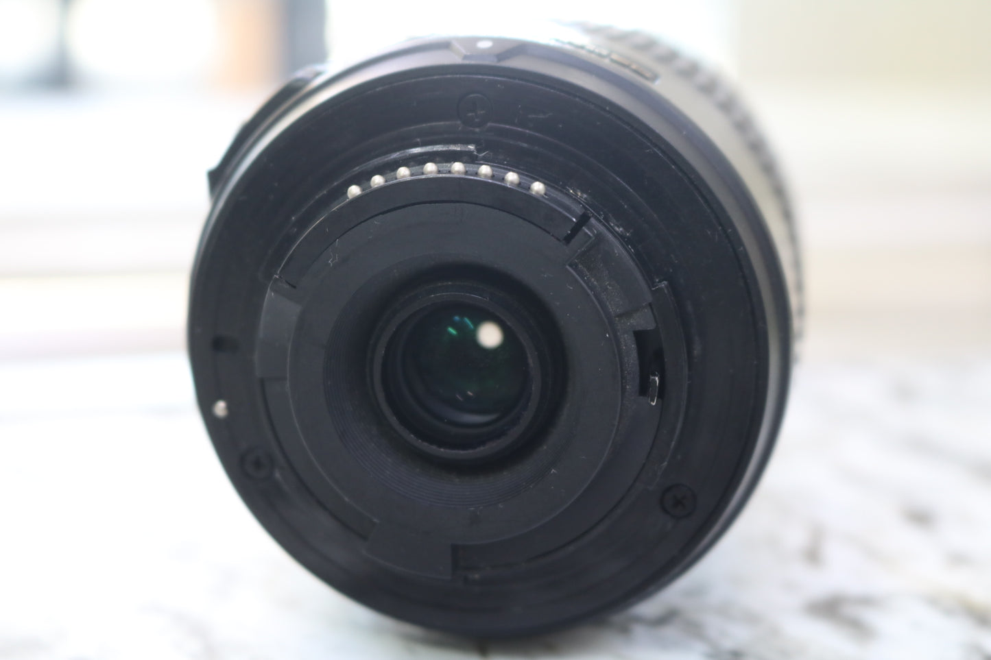 Nikon AF-S DX VR Zoom-NIKKOR 55-200mm f/4-5.6G IF-ED Lens