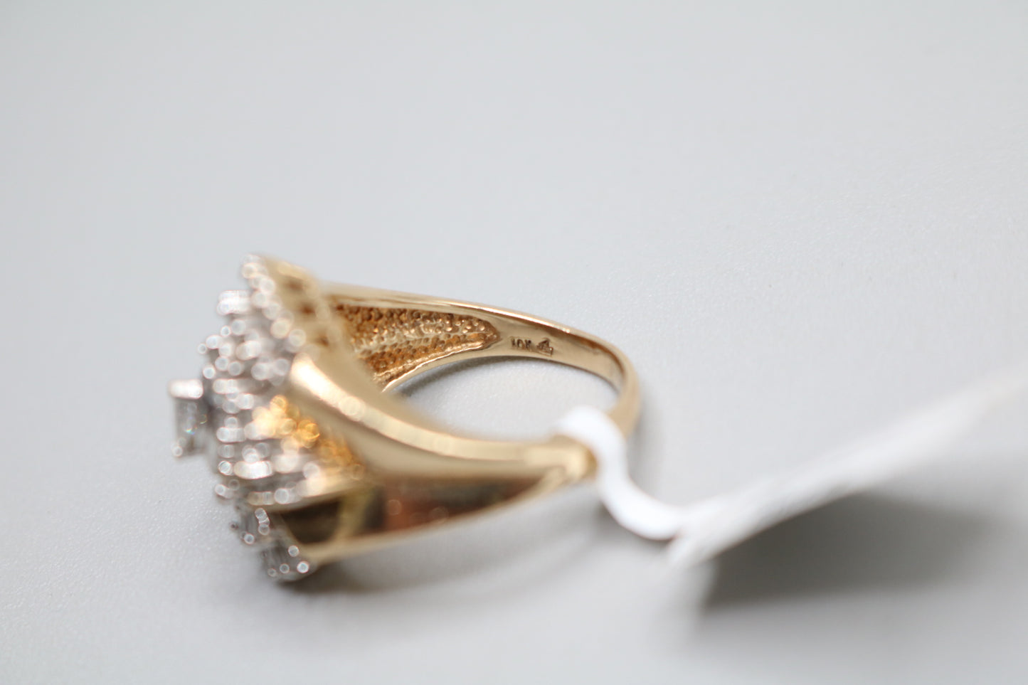 10K Yellow Gold Diamond Cluster Ring Size of 6 & 1/2