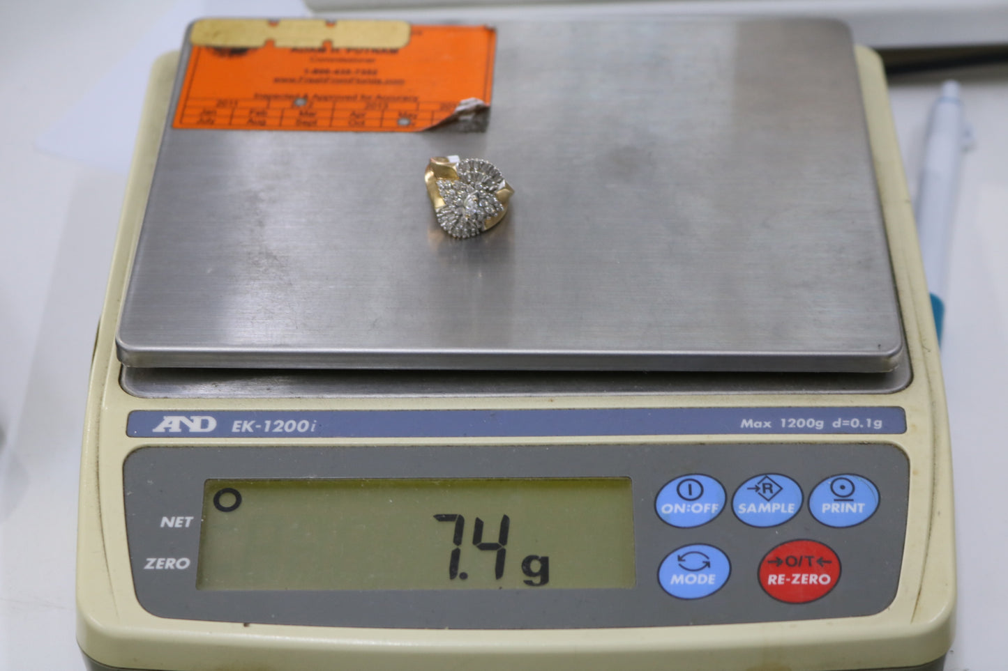 10K Yellow Gold Diamond Cluster Ring Size of 6 & 1/2