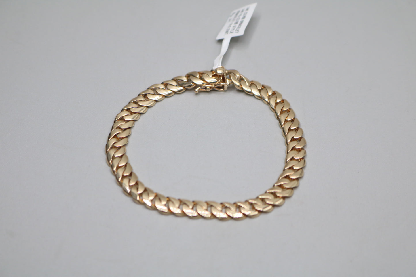 14K Yellow Gold Curb Bracelet (Size 20/ 7.87 Inches) (Local Pickup Only)