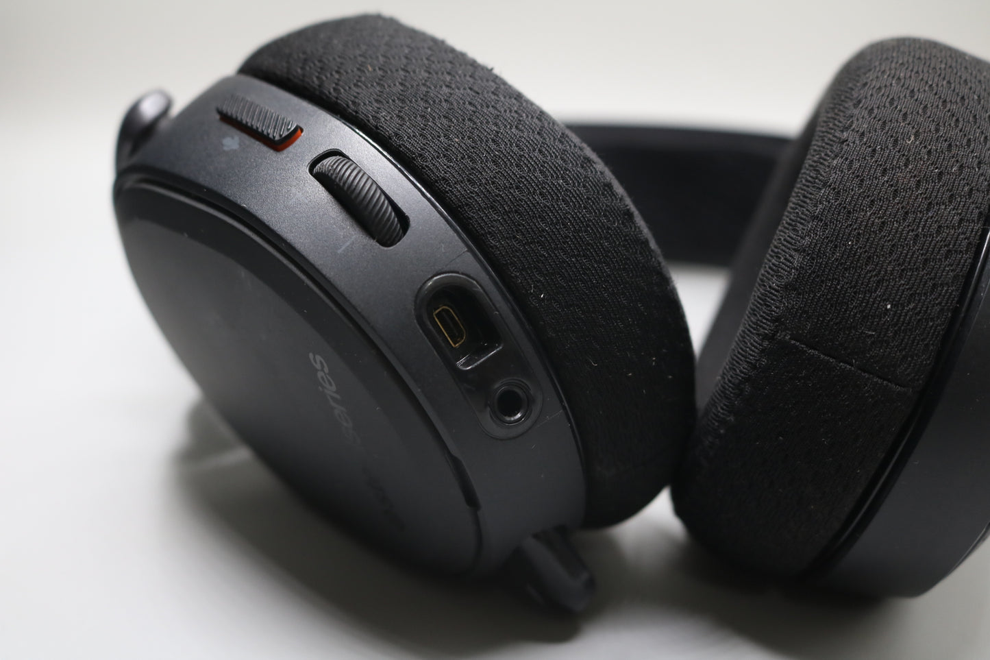 SteelSeries HS-00012 Headphones