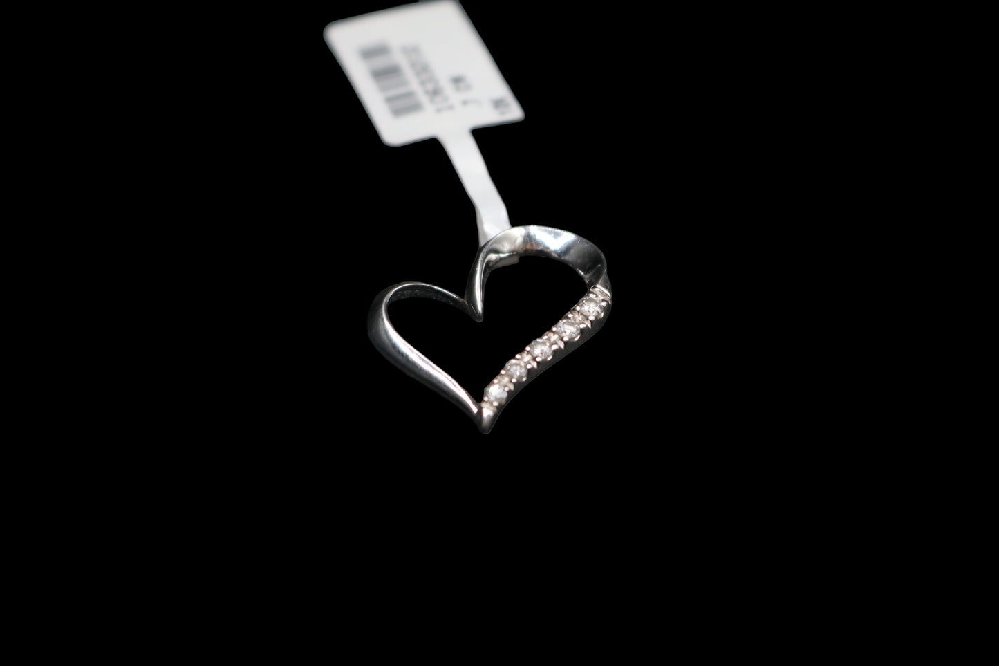 10K White Gold Diamond Heart Charm (0.07 CTW)