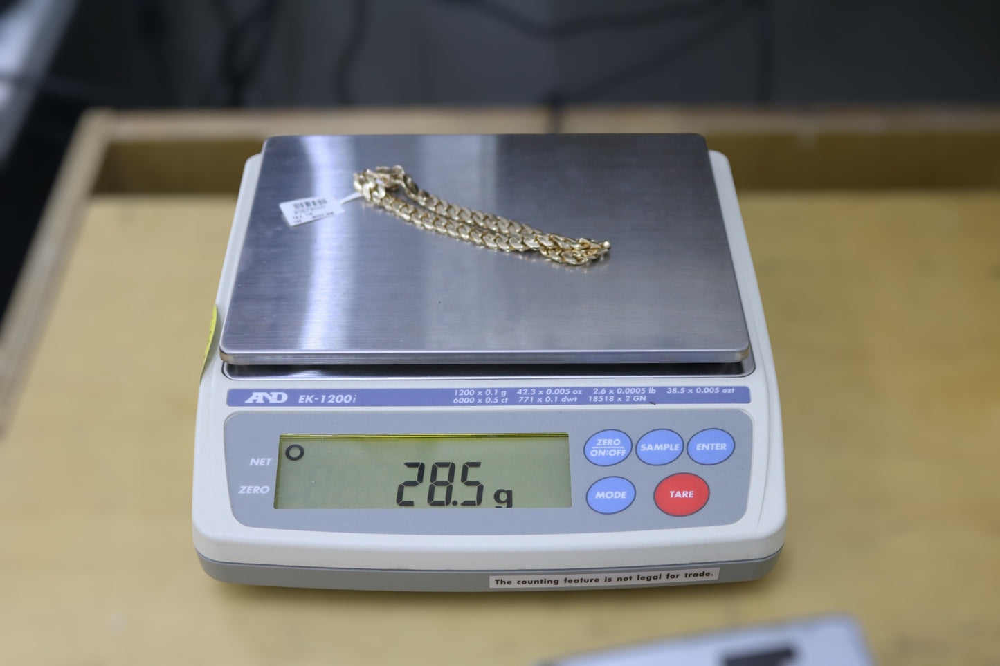 14K Yellow Gold Curb Bracelet (Size 20/ 7.87 Inches) (Local Pickup Only)