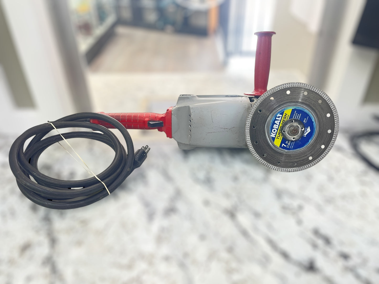 Milwaukee 6068 Grinder