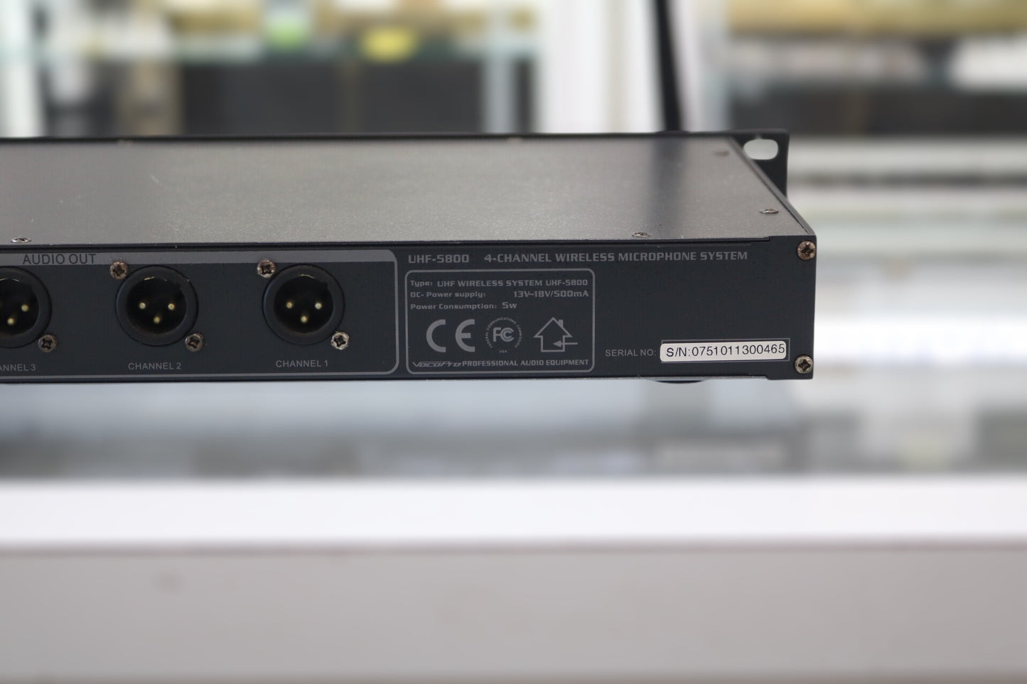 VocoPro UHF-5800, 4 Channel Wireless Microphone System (Local Pick-up only)