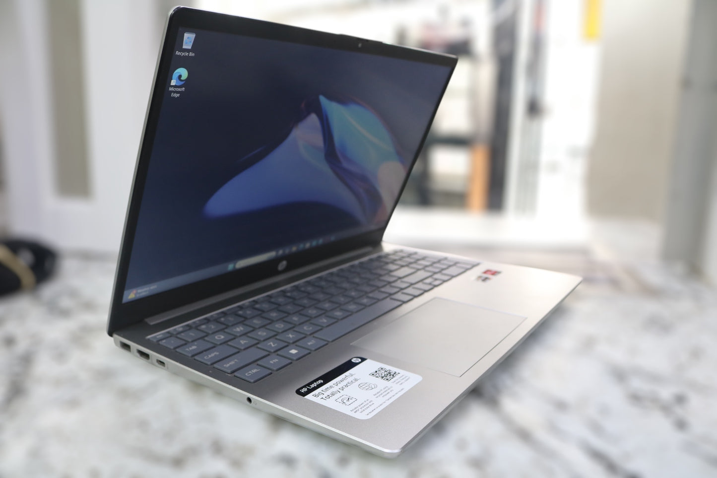 HP 15-fc0013od 15.6" AMD FHD Ryzen 3 7320U 2.4GHz 8GB RAM 256GB W11 Laptop