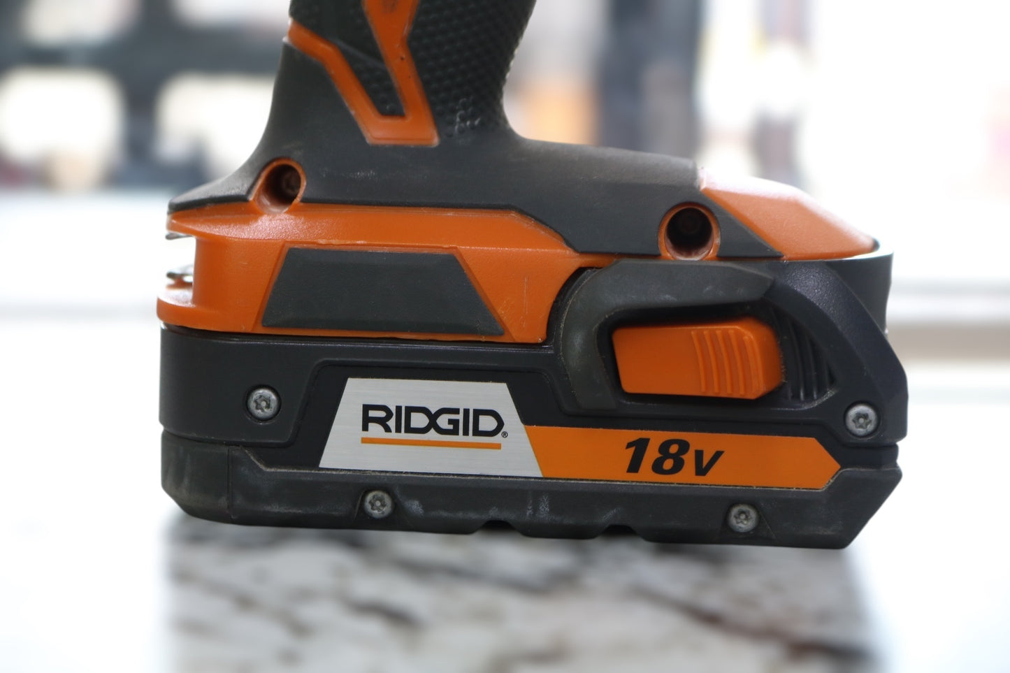 Ridgid Drill Driver R860052 with a Battery