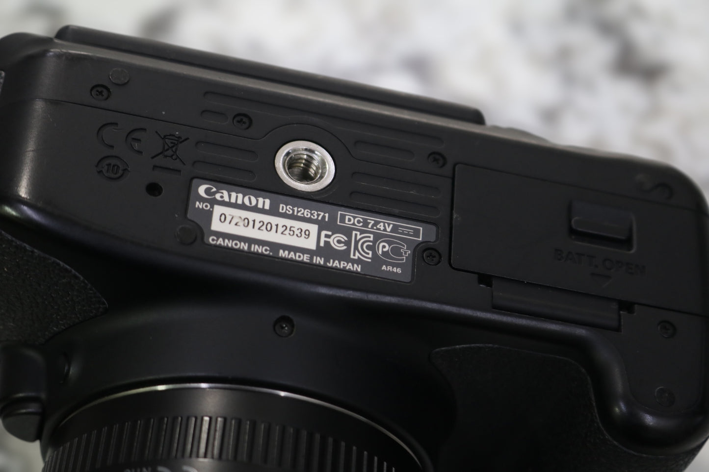 Canon EOS Rebel T4i with Extended Grip