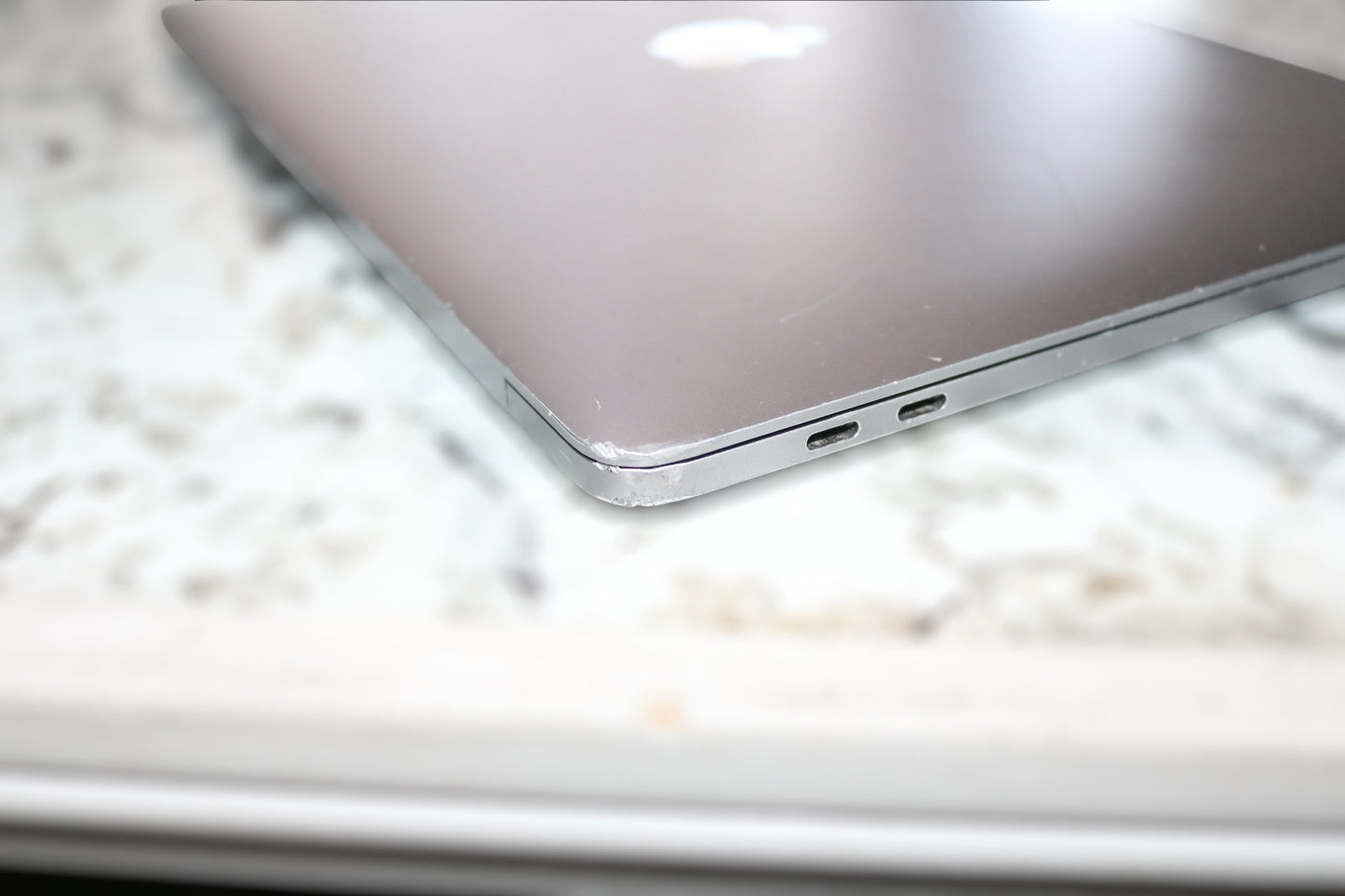 2019 Apple MacBook Pro A2159 13-Inch (8GB, 128 GB SSD) (Please Read)