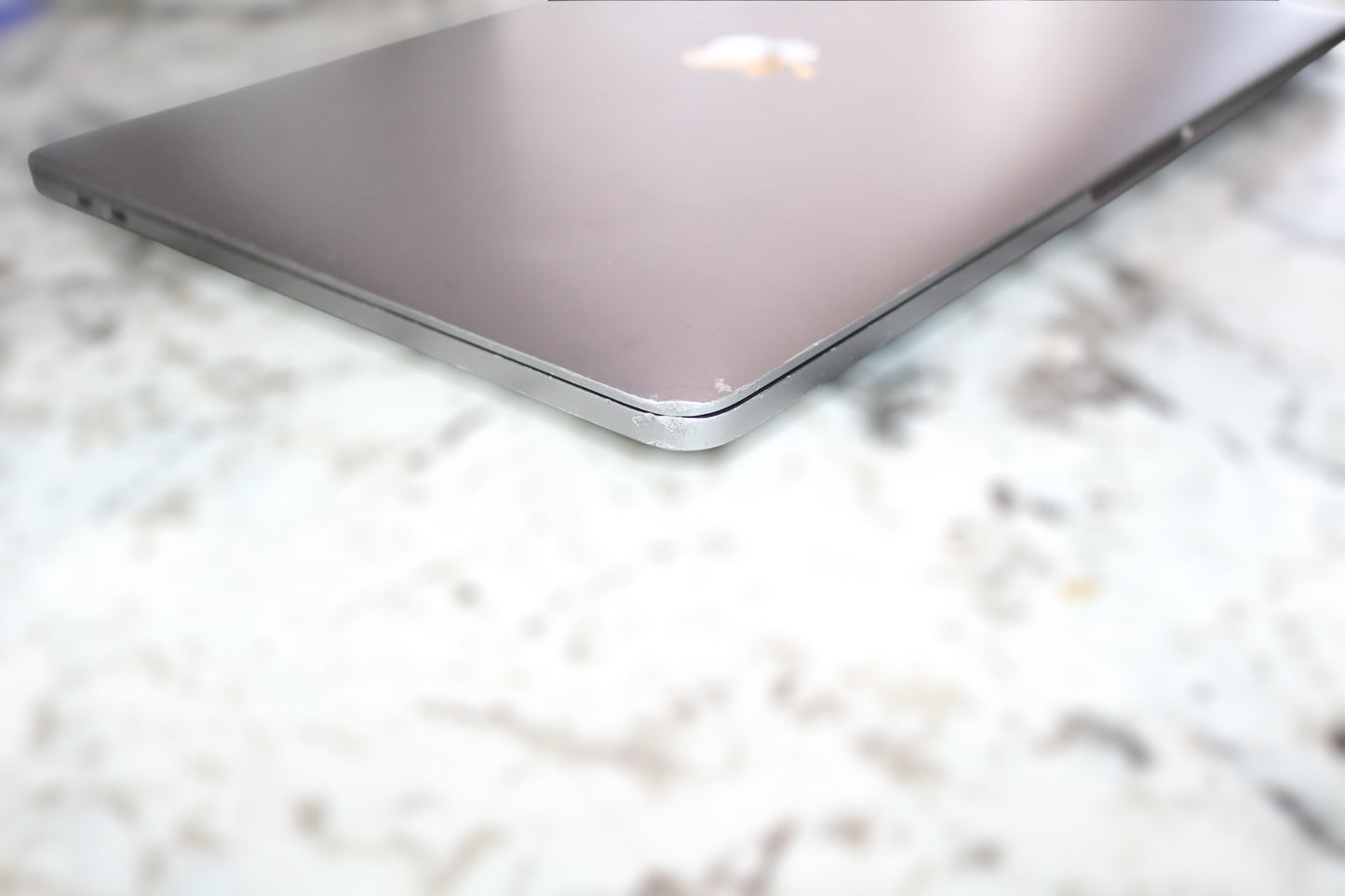 2019 Apple MacBook Pro A2159 13-Inch (8GB, 128 GB SSD) (Please Read)