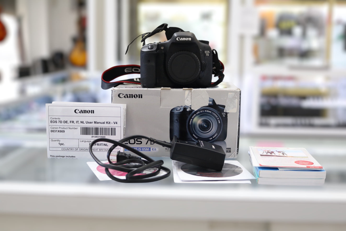 Canon EOS 7D DS126251 Camera Body Only