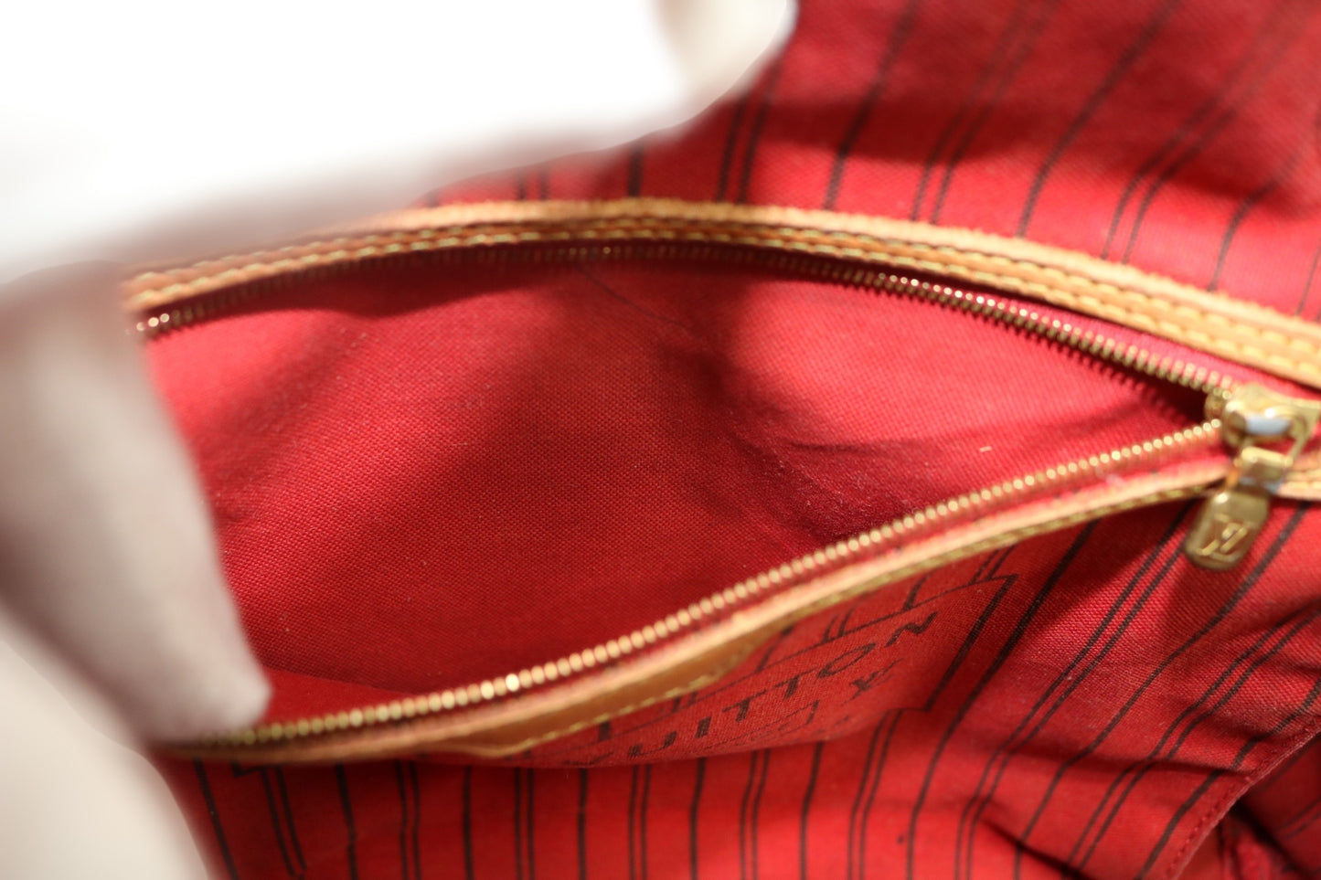Louis Vuitton Monogram Neverfull Tote Bag