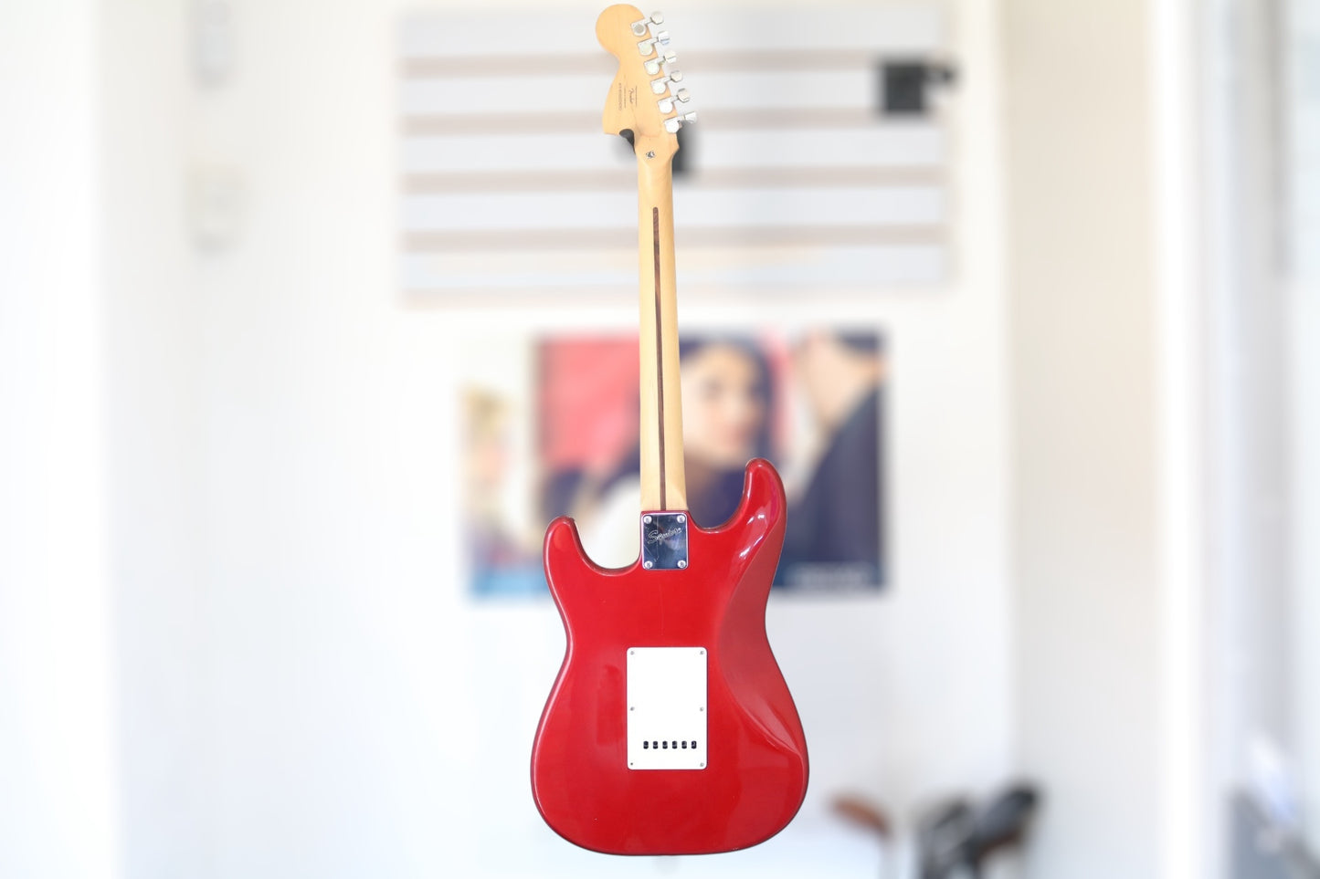 Squier Stratocaster 6-string Electric Guitar (Local pick-up only)