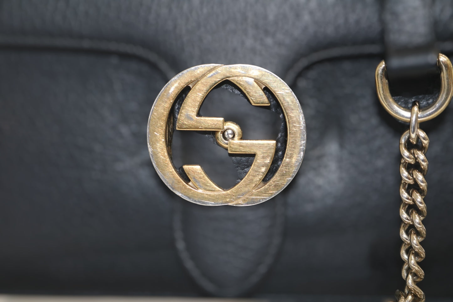 Authentic Gucci Interlocking G Leather Chain Black Shoulder Bag (Please Read)
