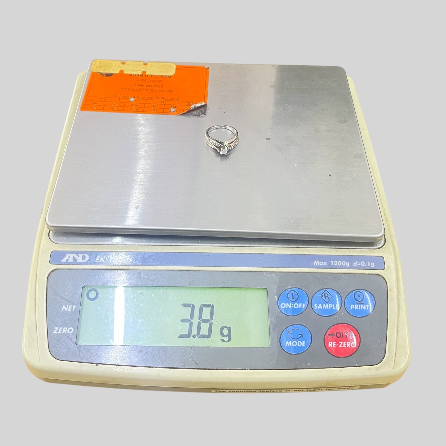 10K Two Tone Gold Diamond Engagement Ring (0.31 CTW) (Size 5)