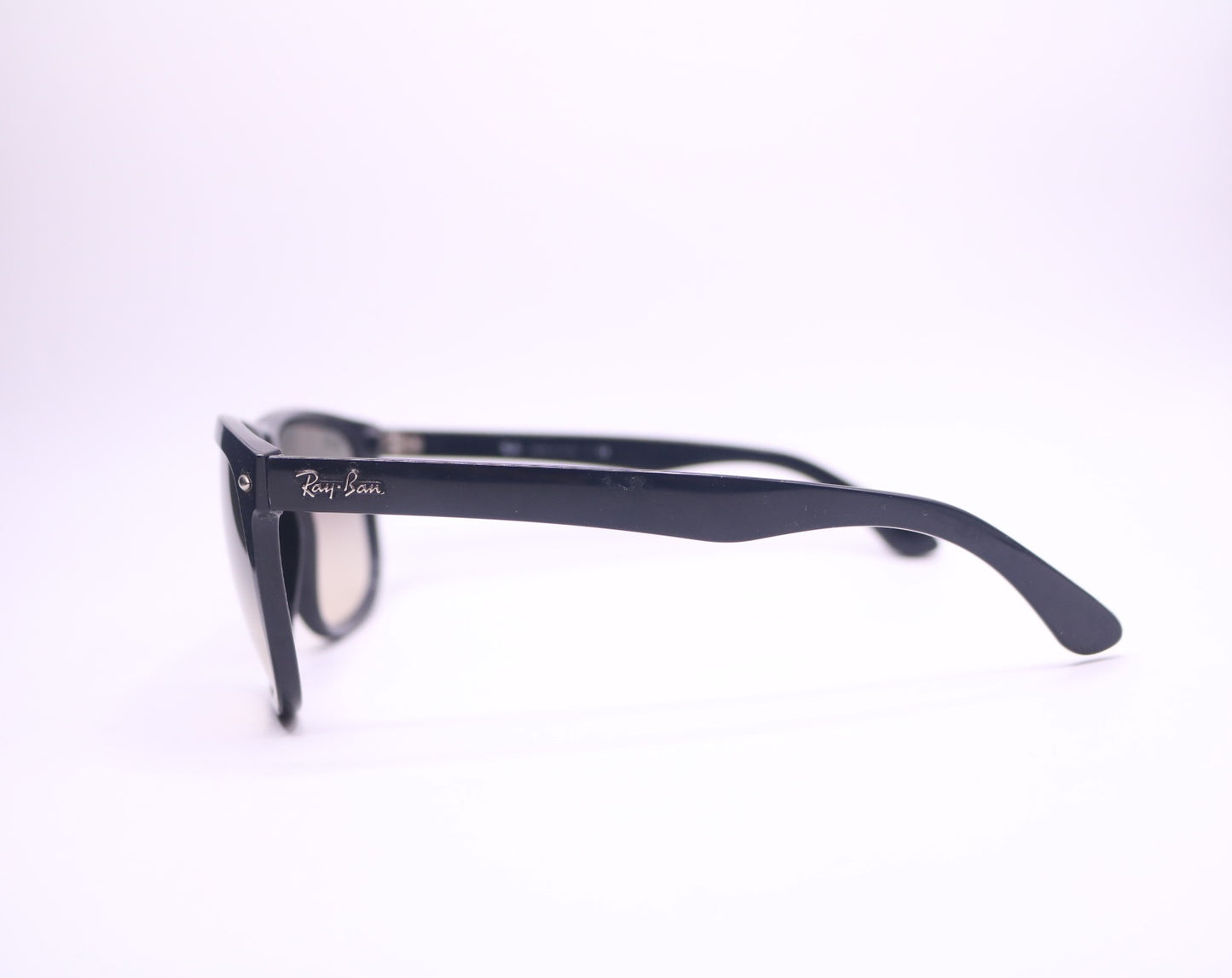 Ray-Ban RB4147 Polarized Sunglasses
