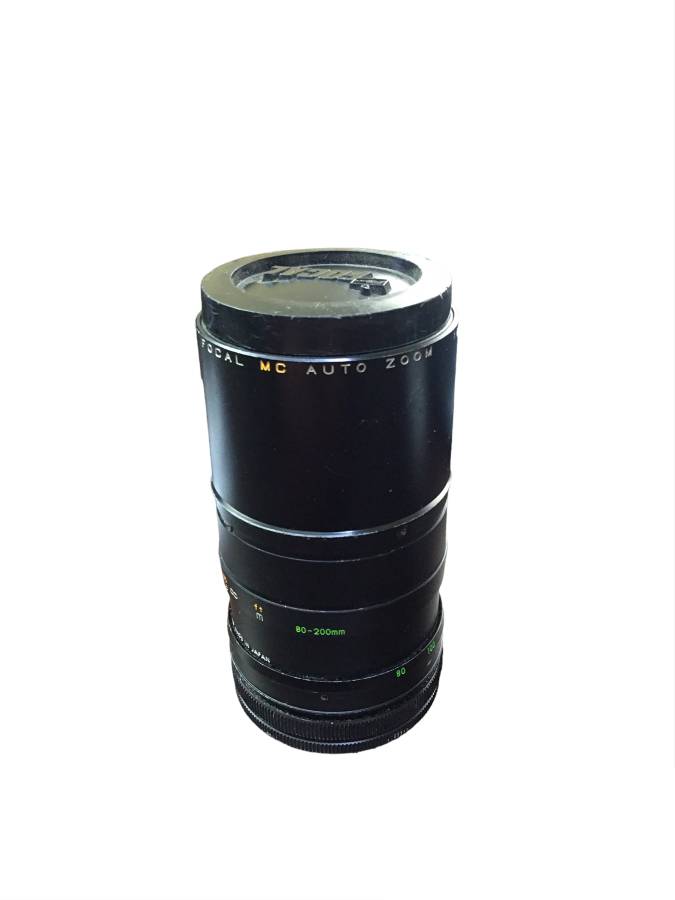 Focal MC Auto Zoom Camera Lens 1:4.5 80-200mm