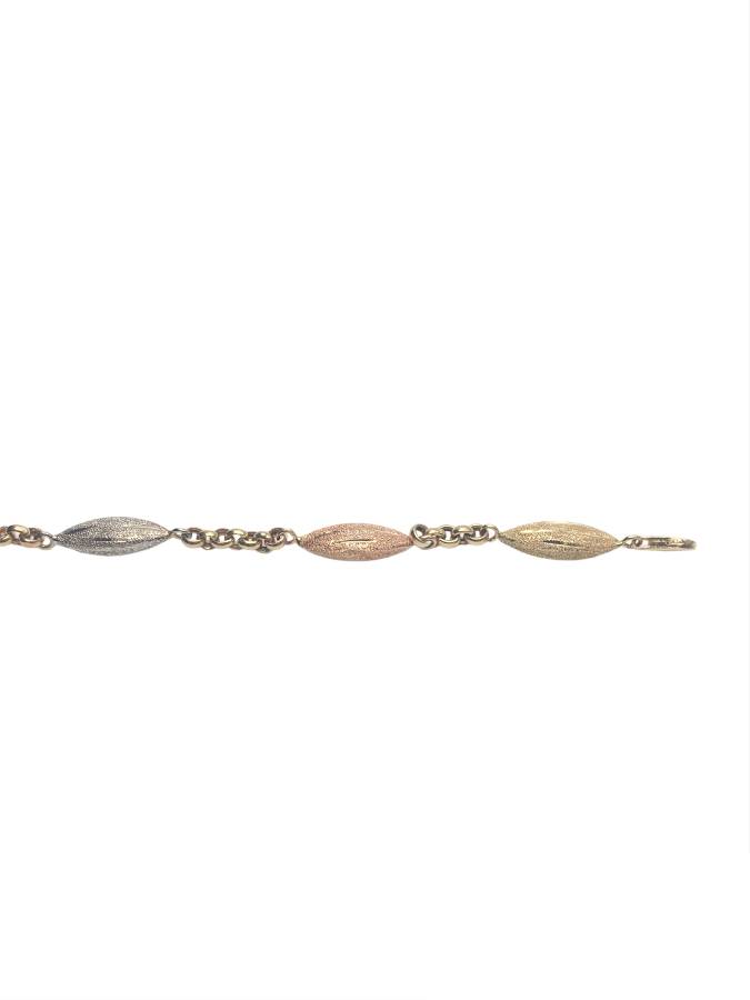 Pre-owned 14K Three Tone Fancy Bracelet (Length 7 1/2 Inches)