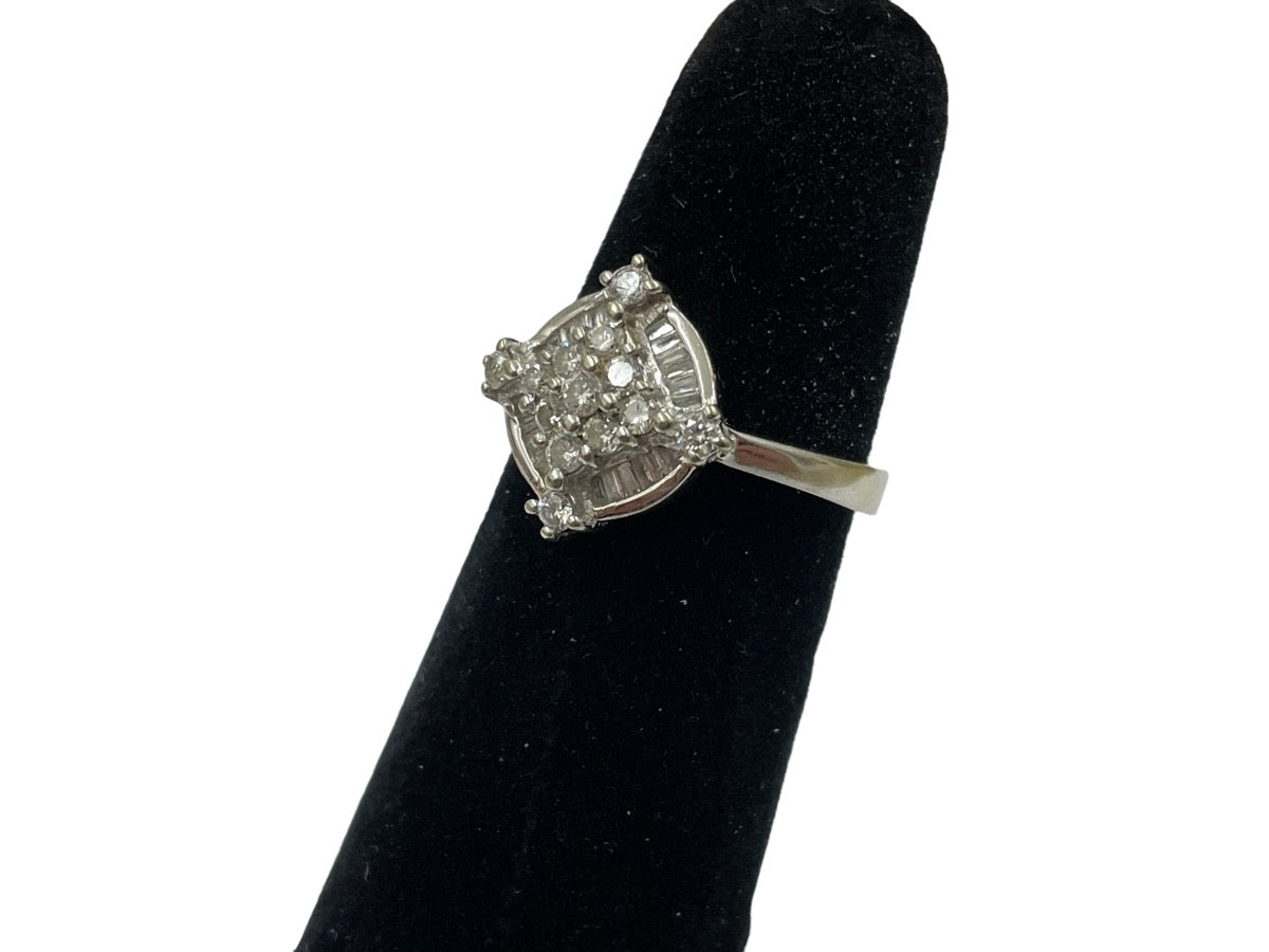 18K White Gold Diamond Cluster Ring (Size 6 3/4) (Local pick-up only)