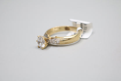 14K Yellow Gold Promise Ring w/Clear Stones (Size 7)