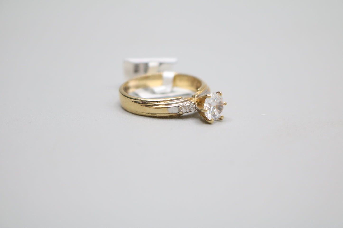 14K Yellow Gold Promise Ring w/Clear Stones (Size 7)