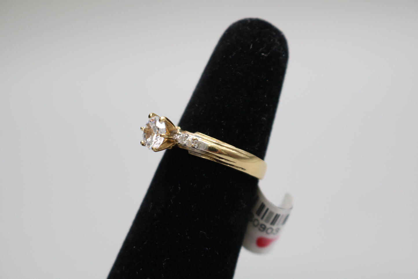 14K Yellow Gold Promise Ring w/Clear Stones (Size 7)