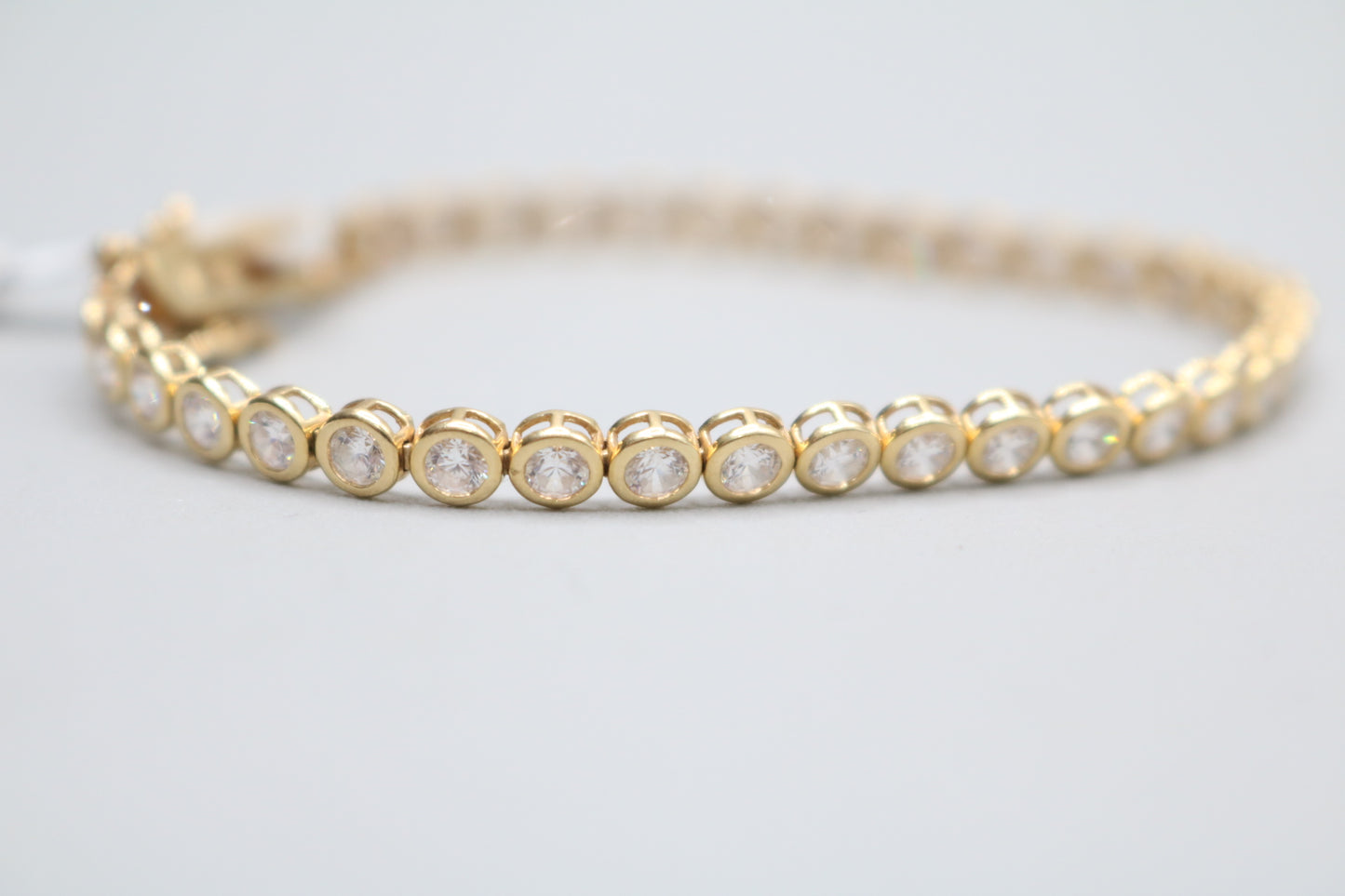 14k Yellow Gold Fancy Bracelet w/Clear Stones (Length 7")