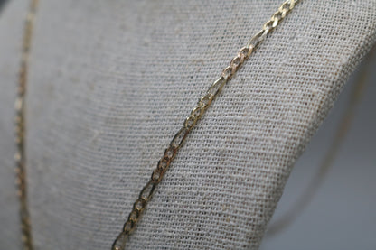 14K Yellow Gold Figaro Style Chain (18 Inches)