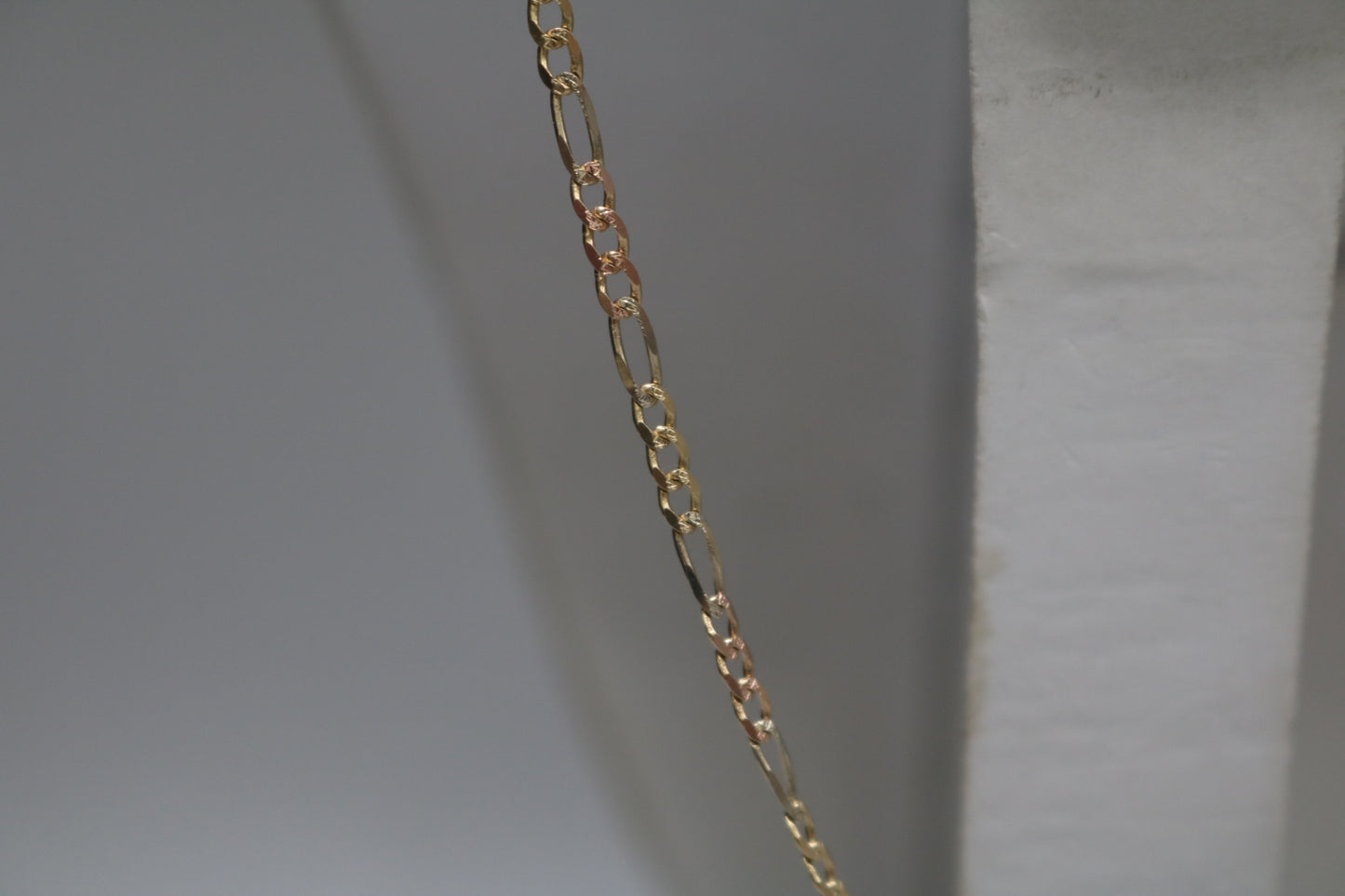 14K Yellow Gold Figaro Style Chain (18 Inches)
