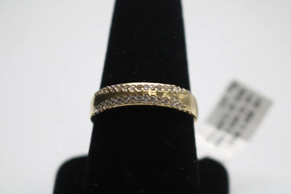 14k Yellow Gold Band Ring W/Clear Stones (Size 11)
