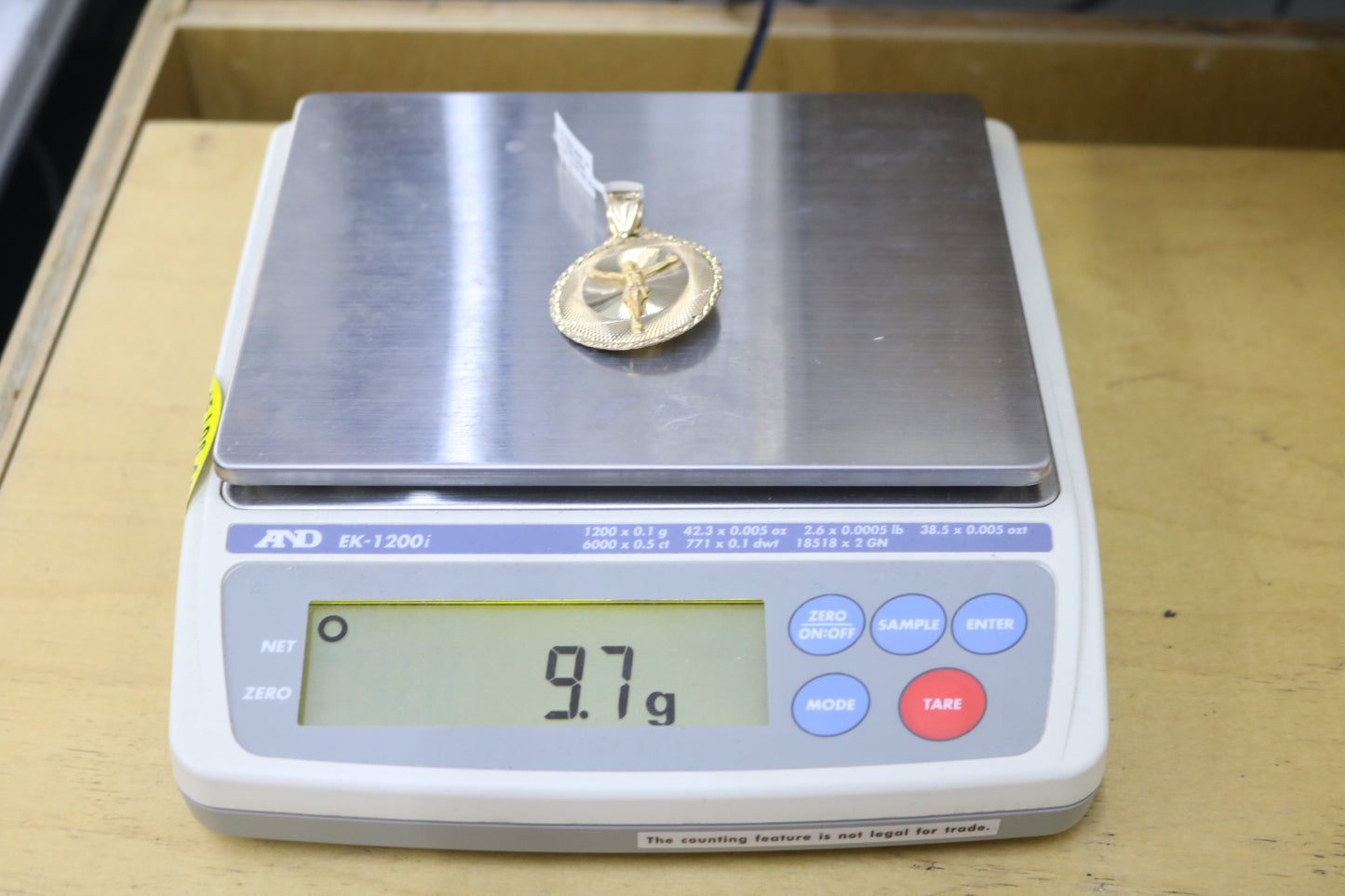 14K Three Tone Religious Round Charm (Local Purchase Only)