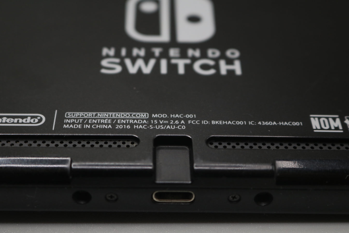 Nintendo Switch HAC-001