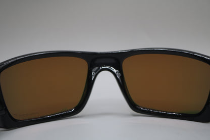 Oakley Fuel Cell OO9096-K060 Rectangle with pouch Sunglasses