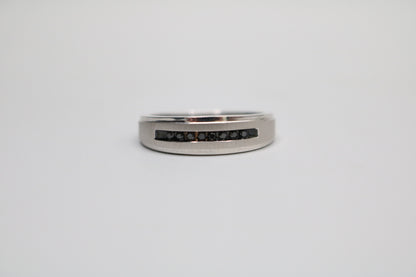 10K White Gold Sapphire Band Ring (Size 9 3/4 ) (0.08 CTW)