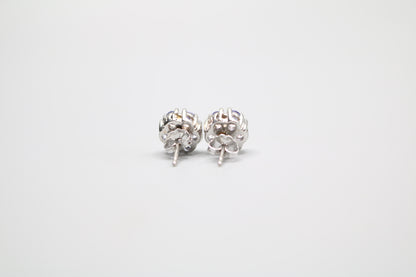 14K White Gold Diamond Earrings (0.14 CTW)