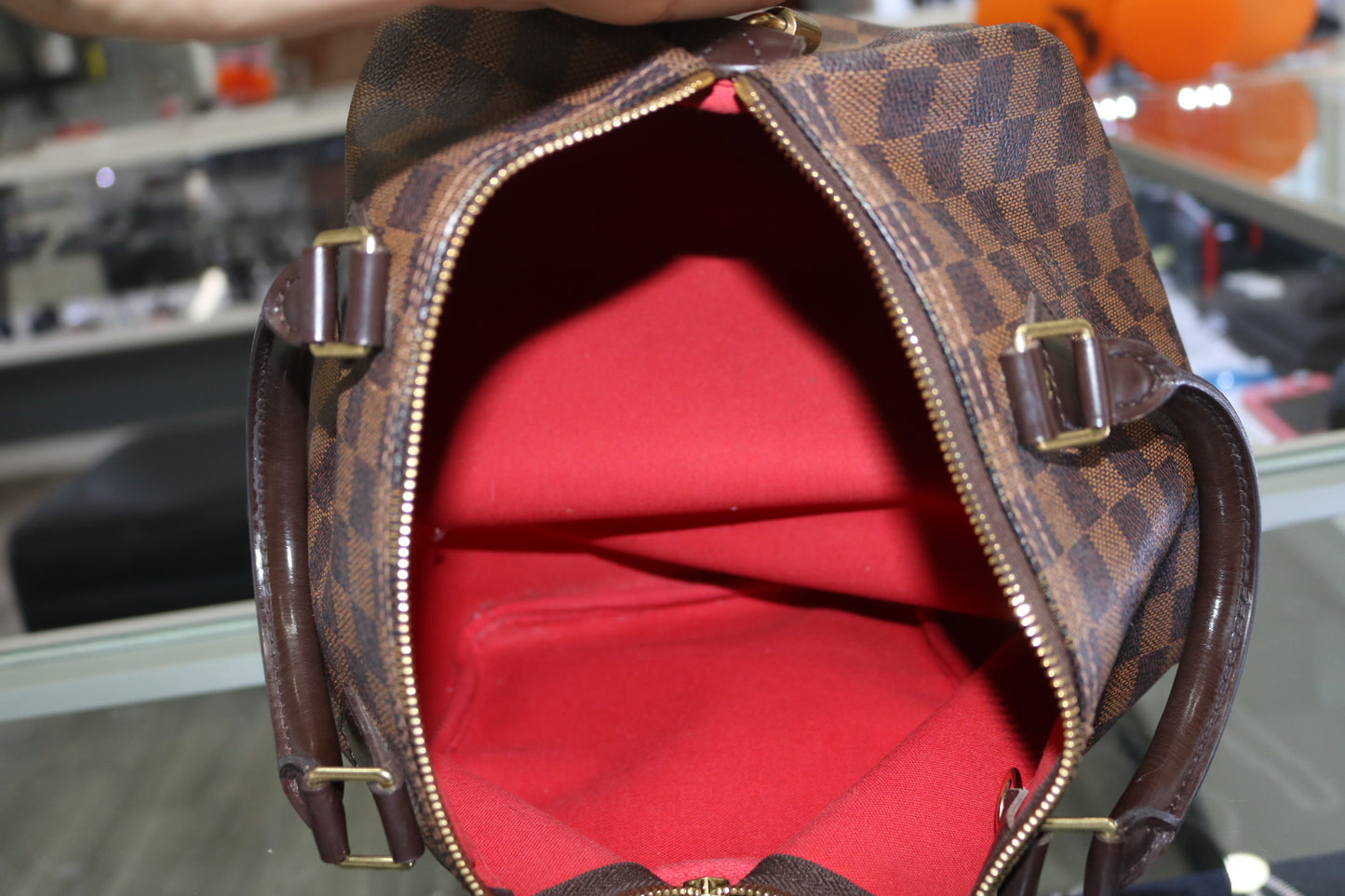 Louis Vuitton Damier Ebene Speedy 25 Bag