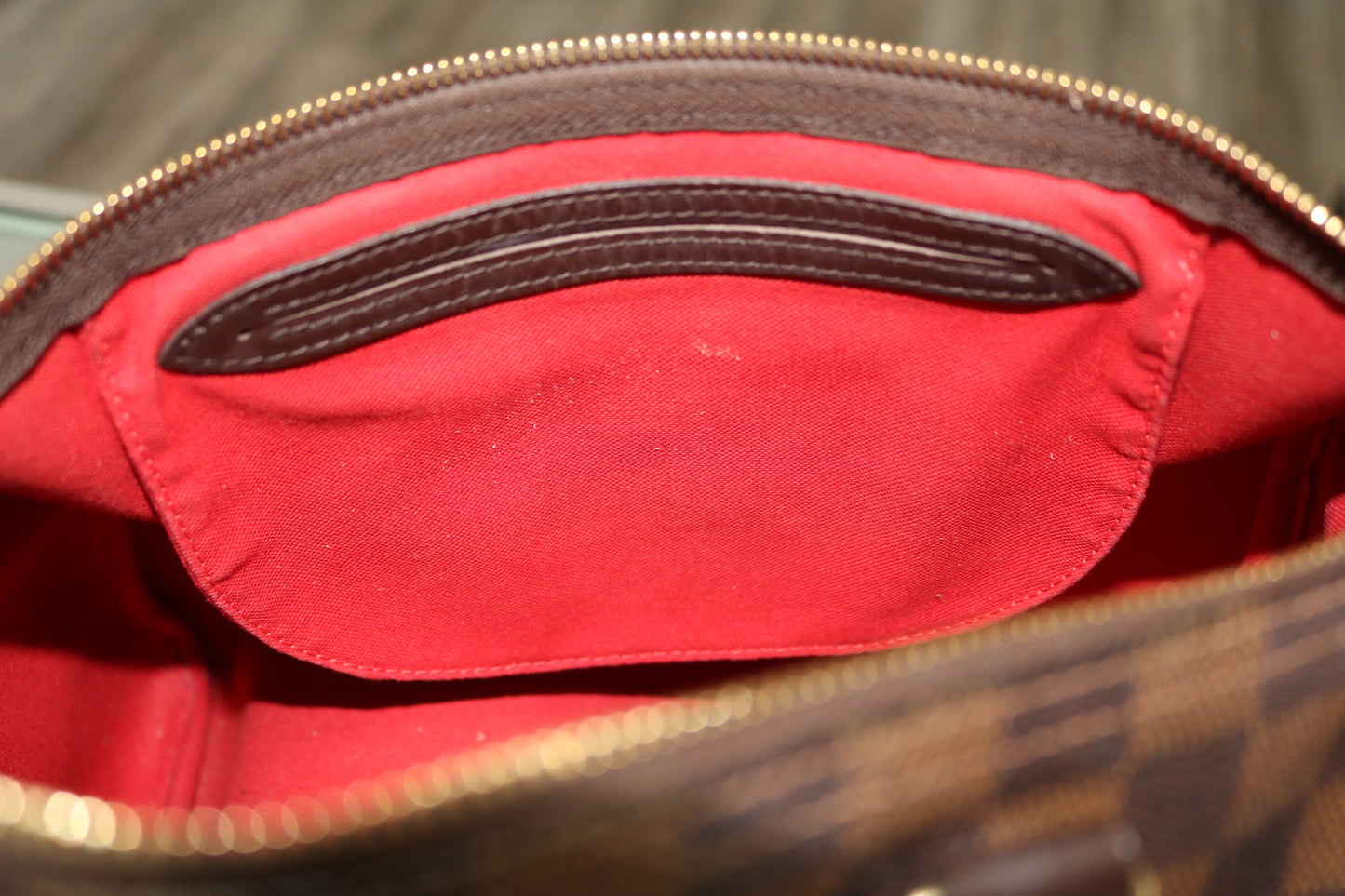 Louis Vuitton Damier Ebene Speedy 25 Bag