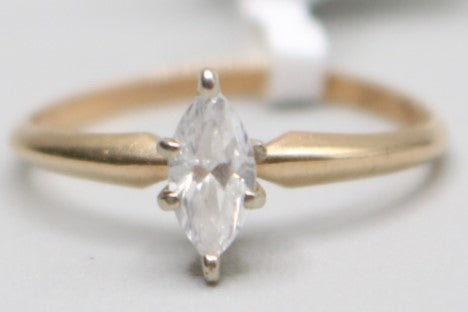 10K Yellow Gold Promise Ring Size 6 1/2