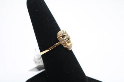 14k Yellow Gold Skull Ring w/Clear and Black Stones (Size 8 3/4)