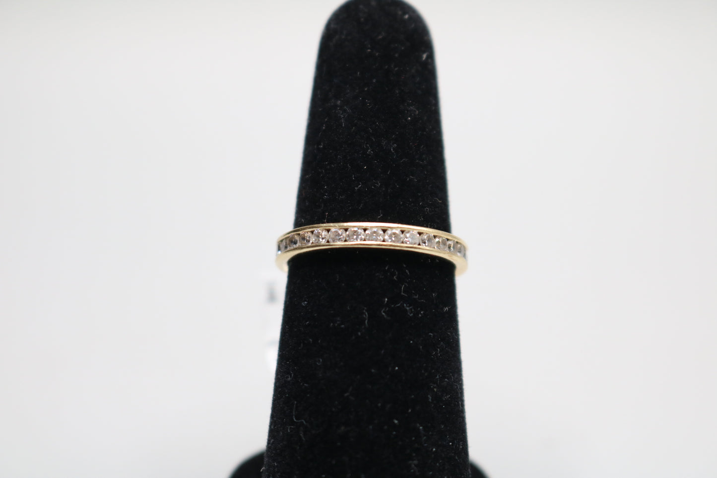 14K Yellow Gold Full Eternity Band Ring Size 8