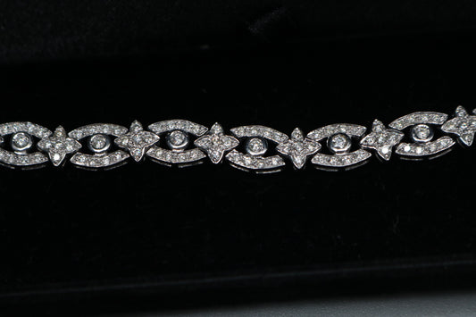 18K White Gold Diamond Link Bracelet (2.70 CTW) (Local Pick-Up Only)