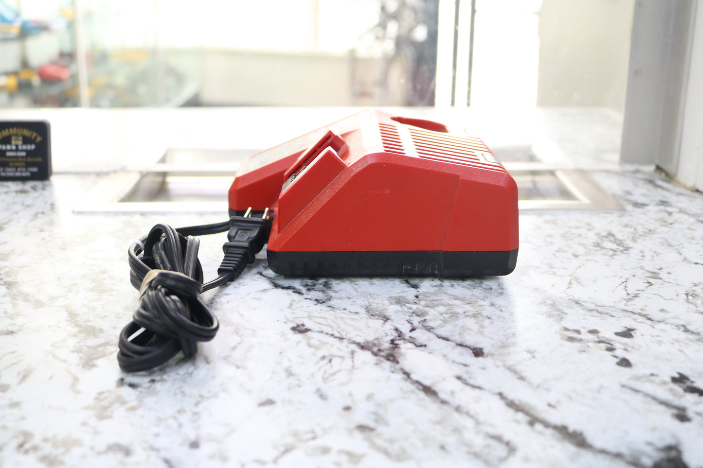 Milwaukee 48-59-1812 Charger M12 / M18