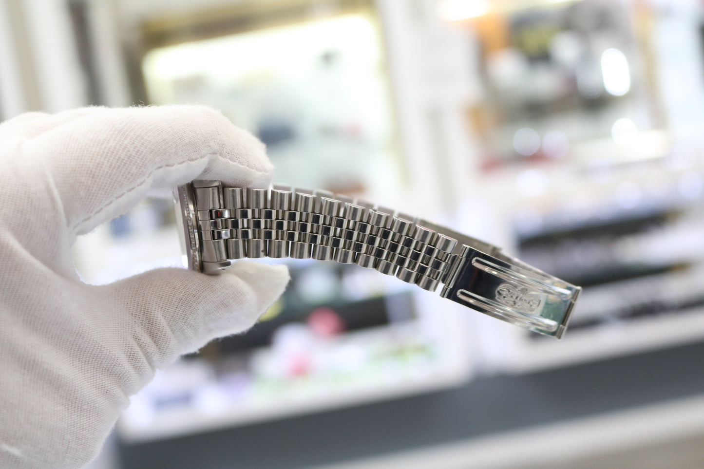 1993 Rolex Oyster Perpetual Datejust 16220 Watch 36mm (1.22 CTW) (Local pick-up only)