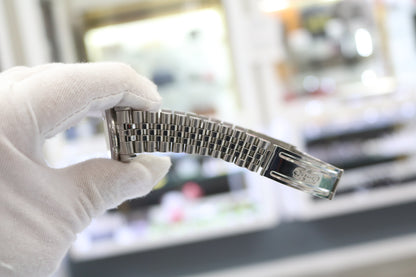 1993 Rolex Oyster Perpetual Datejust 16220 Watch 36mm (1.22 CTW) (Local pick-up only)